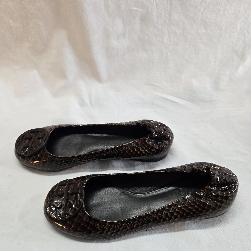 Tory Burch Women's 6 Reva Ballet Flats Brown Snake Skin Patent Leather - Picture 2 of 9